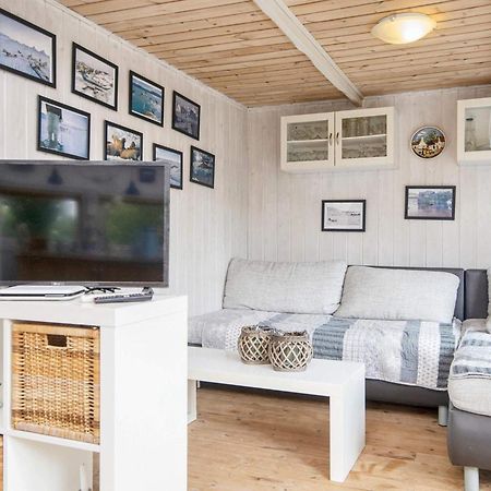 5 Person Holiday Home In Hovborg Exteriör bild