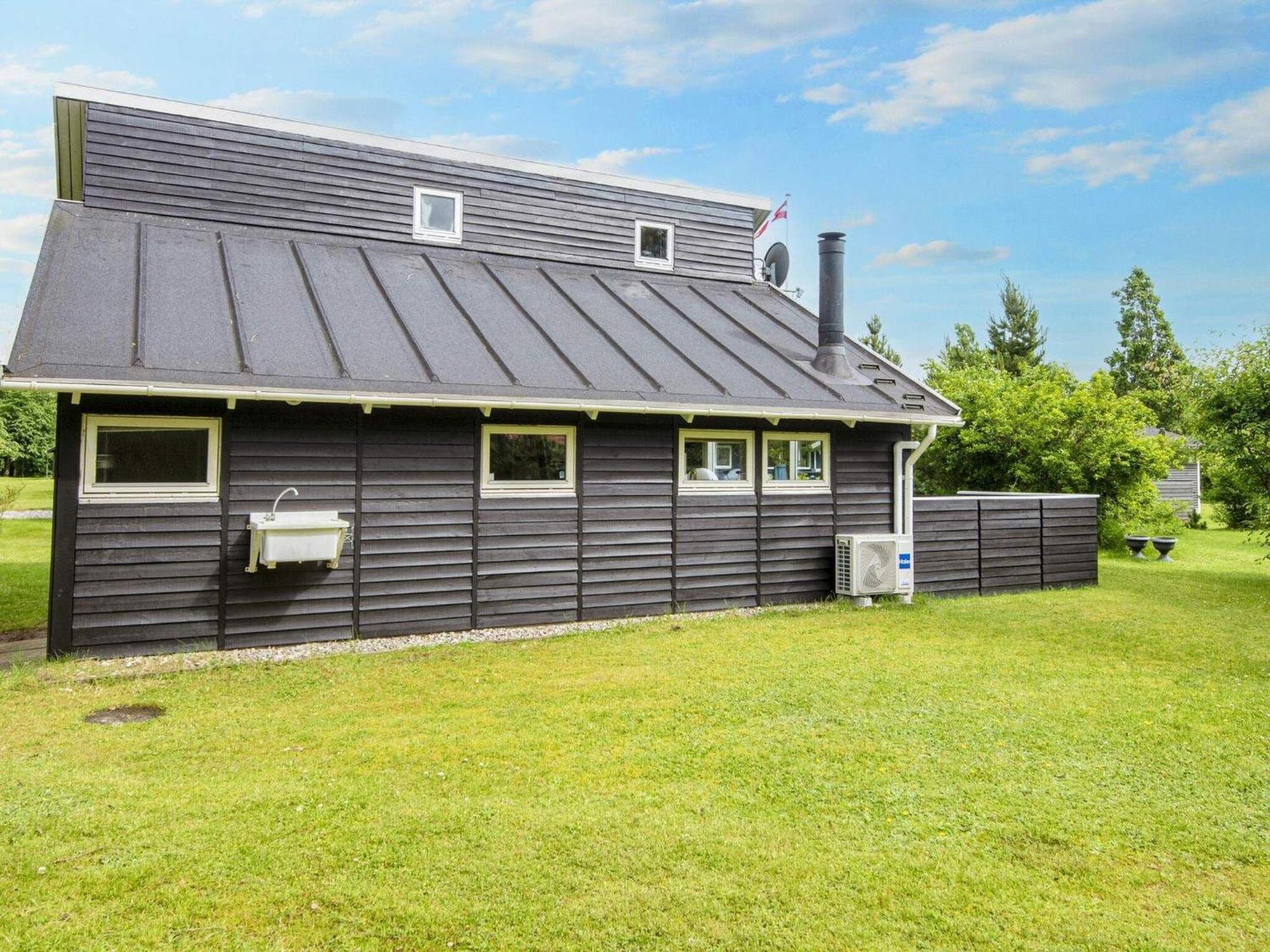 5 Person Holiday Home In Hovborg Exteriör bild